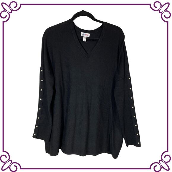 d & co Black Long Sleeve with Faux Pearl Detail V-Neck Tunic Sweater LARGE - Picture 1 of 8